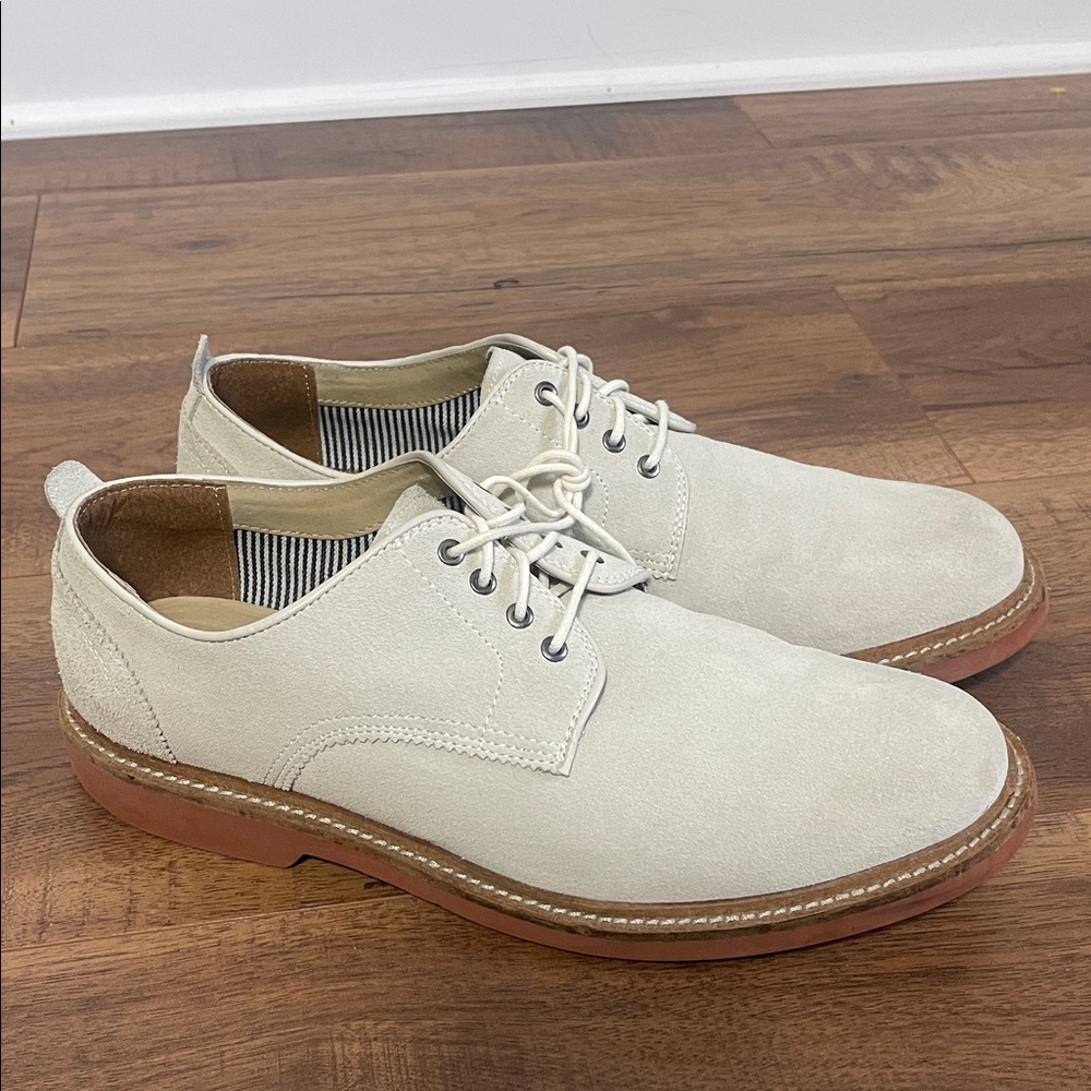 Florsheim Men's Bucktown Plain-Toe Oxford. 
Size 9.5